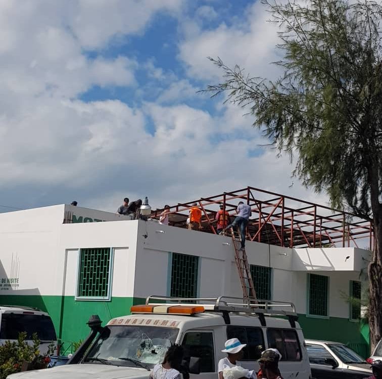 Fondation - Electrification solaire Hopital General Cayes 4